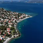 And Business * Agios Vasilios (Peloponnese)