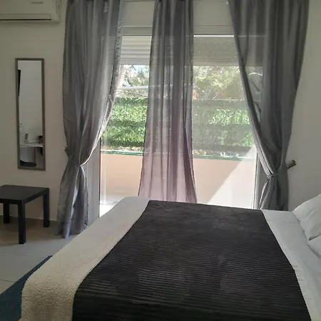 And Business Apartment *