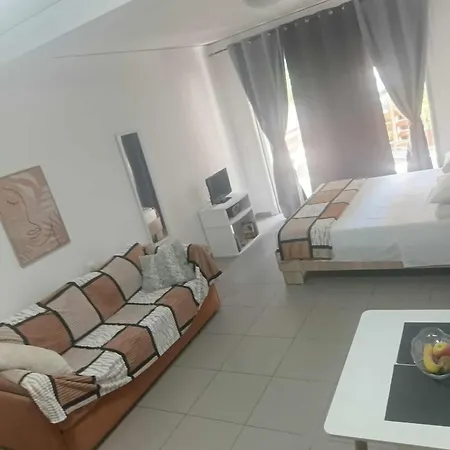 And Business * Άγιος Βασίλειος