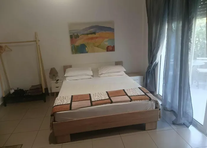 And Business Apartment